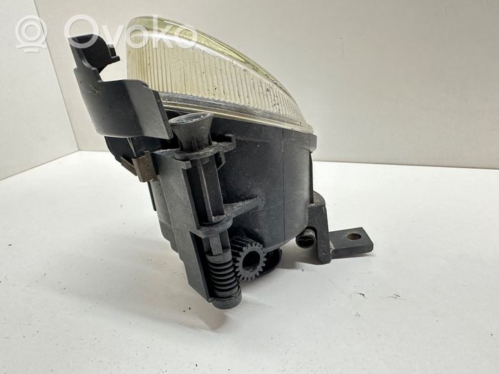 Audi A4 S4 B7 8E 8H Feu antibrouillard avant 89210613