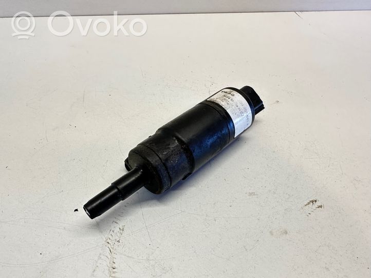 Audi A4 S4 B6 8E 8H Žibintų apiplovimo skysčio siurbliukas 3B0955681A