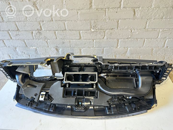 Volvo XC70 Panel de instrumentos Y2X768870