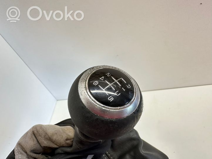 Audi A4 S4 B8 8K Gear shifter/selector 