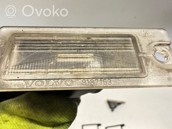 Volvo XC70 Lampa oświetlenia tylnej tablicy rejestracyjnej 9187153