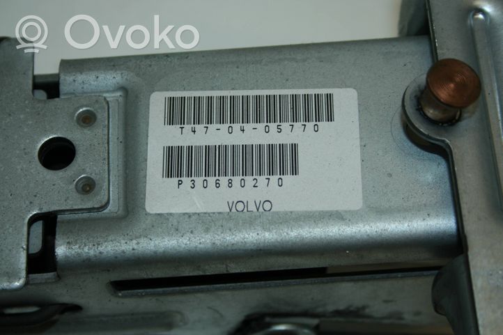 Volvo XC70 Ohjauspyörän akseli P30680270