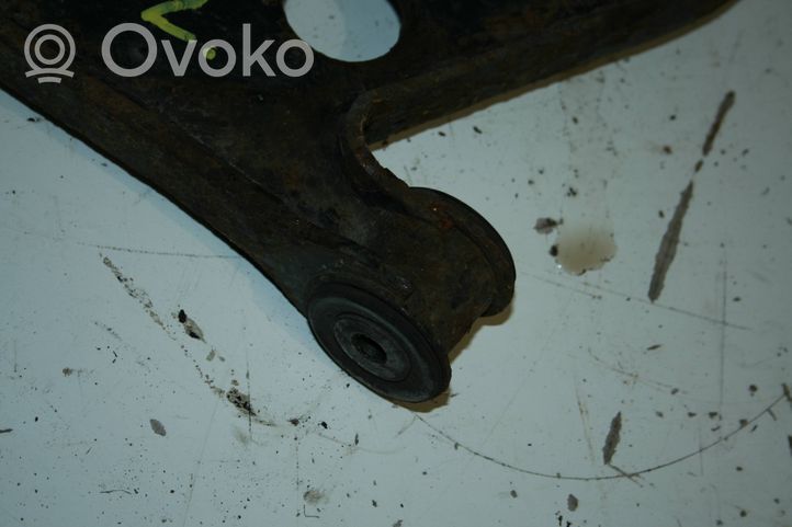 Skoda Octavia Mk2 (1Z) Braccio di controllo sospensione anteriore inferiore/braccio oscillante 1K0199232J