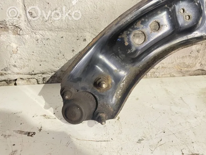 Volkswagen Touran II Front lower control arm/wishbone 