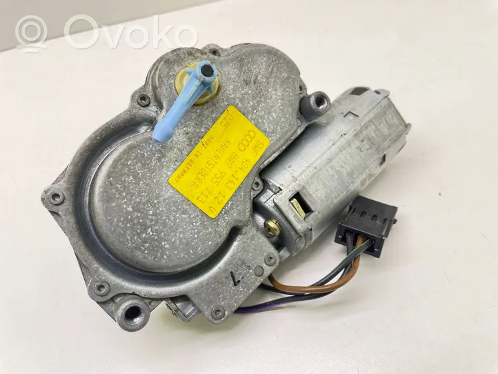 Audi 80 90 S2 B4 Rear window wiper motor 8A9955713