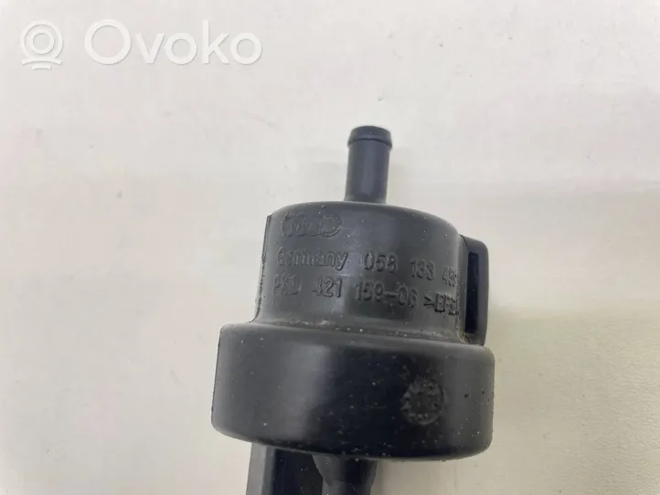 Audi A4 S4 B5 8D Tyhjiöventtiili 058133459