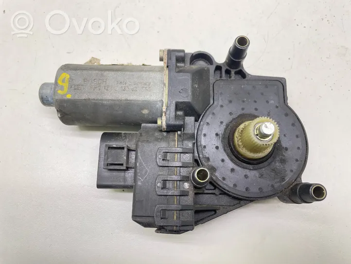 Audi A6 S6 C5 4B Moteur de lève-vitre de porte avant 4B0959801E