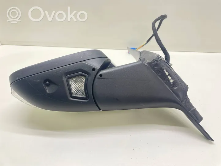 Volvo V50 Front door electric wing mirror 