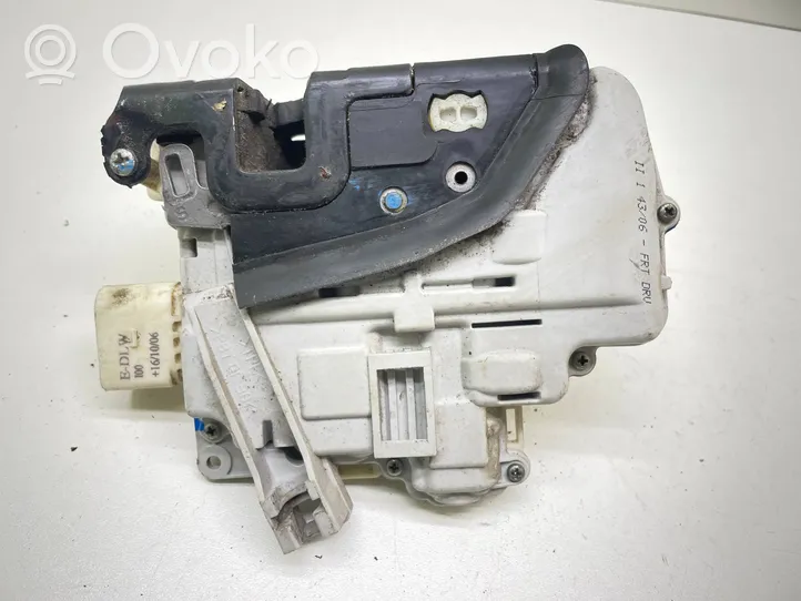 Audi A6 S6 C6 4F Serratura portiera anteriore 4F1837015