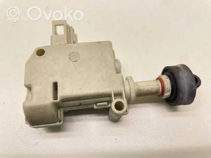 Audi A6 S6 C6 4F Fuel tank cap lock motor 3B0959782A