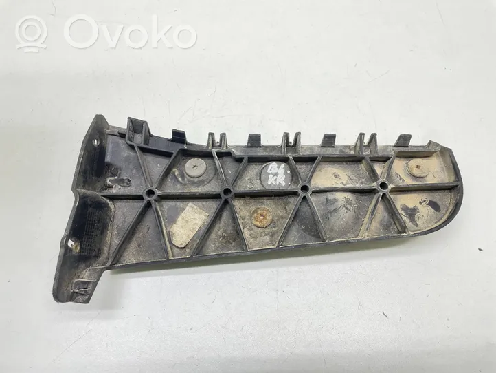 Audi A4 S4 B6 8E 8H Soporte de montaje del parachoques trasero 8E0807450