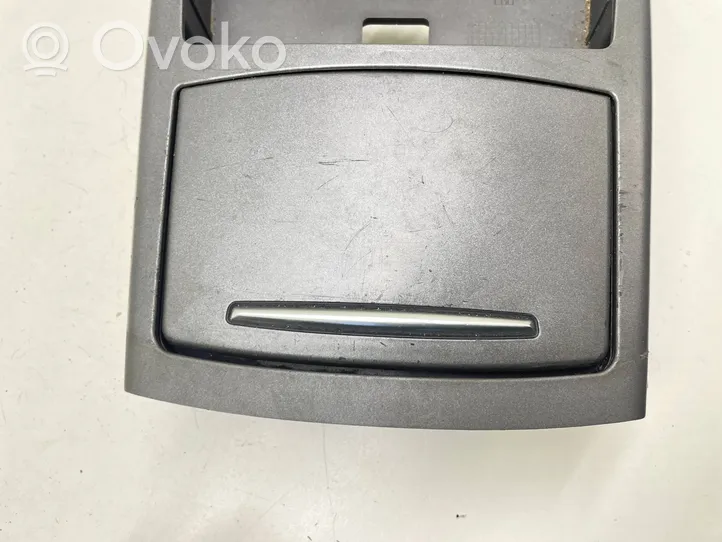 Audi A6 S6 C6 4F Autres éléments de console centrale 4F1864261