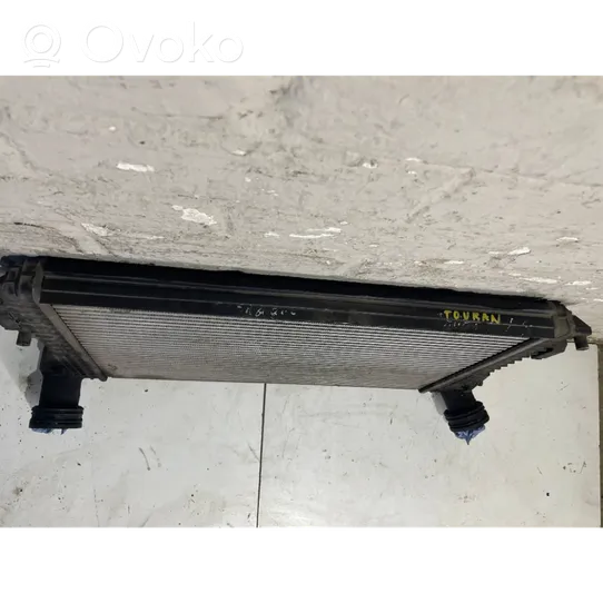 Volkswagen Touran I Chłodnica powietrza doładowującego / Intercooler 1K0145928A