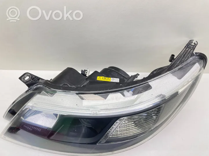 Saab 9-3 Ver2 Lampa przednia 16561700