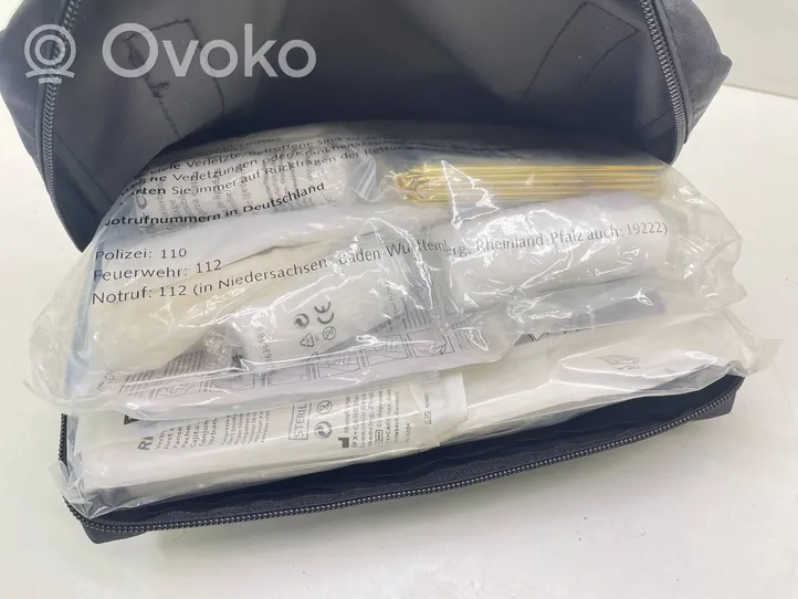 Volvo XC60 Trousse de premiers secours 31307528