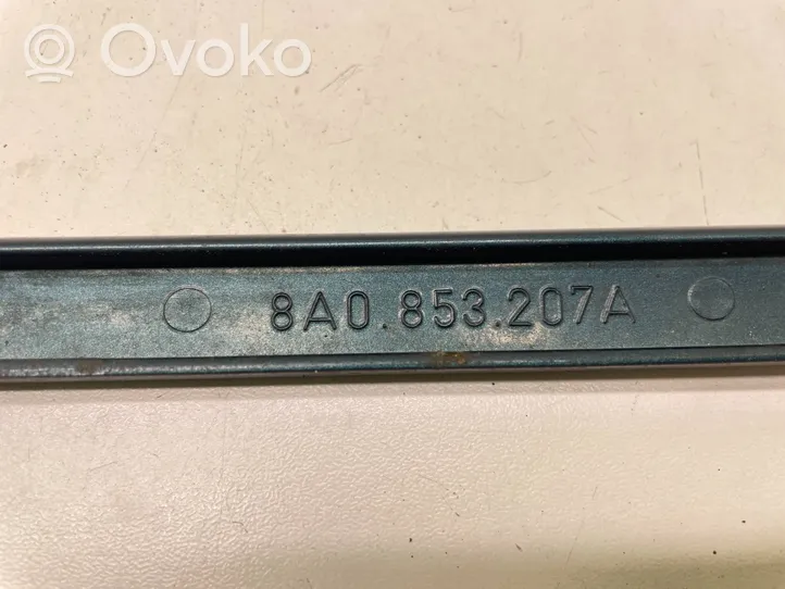 Audi 80 90 S2 B4 Listwa pod lampę przednią 8A0853207A