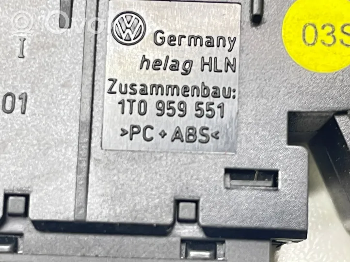 Volkswagen Touran I Bouton interrupteur de trappe à essence 1T0959833
