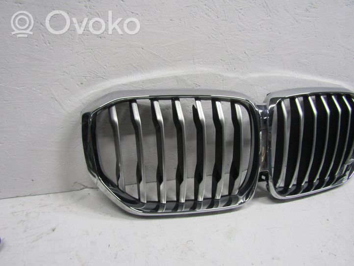 BMW X7 G07 Grille de calandre avant 7454897