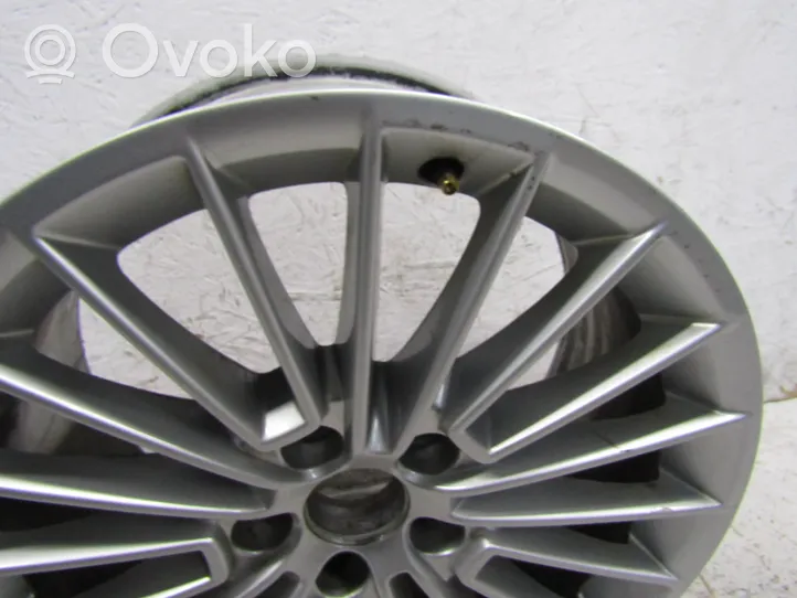 Audi A3 8Y R17-alumiinivanne 8Y0601025B