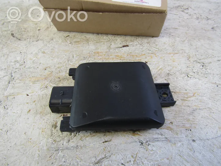 Volkswagen Polo VI AW Sonstige Steuergeräte / Module 2Q0907686L