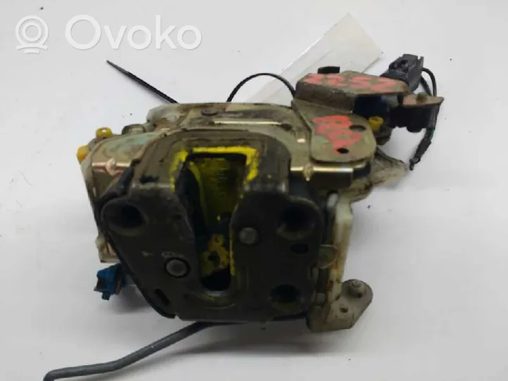 Nissan Micra Zamek drzwi przednich 805034F165