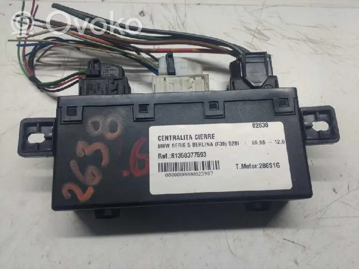 BMW 5 E39 Door central lock control unit/module 61358377593