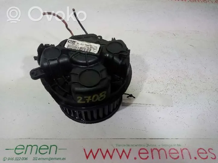 Citroen C3 Salono oro mazgo plastikinis korpusas 665878T