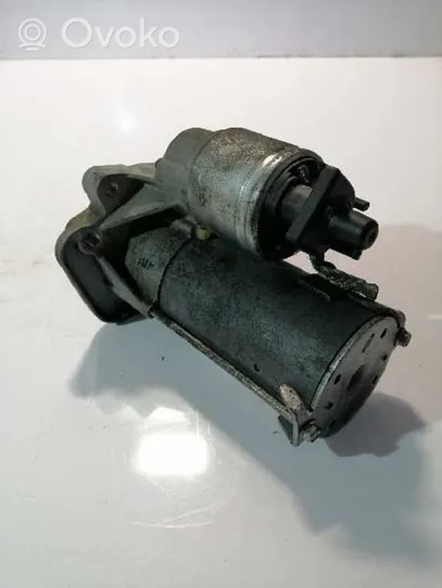 Dacia Logan II Starter motor 233003329R