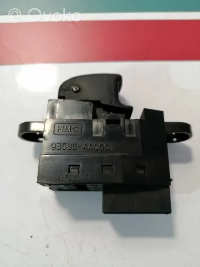 Hyundai H-100 Electric window control switch 935804A000