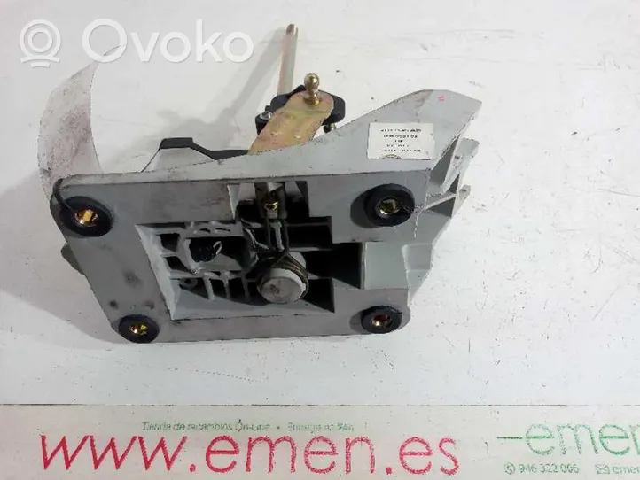 Ford Connect Pavarų perjungimo mechanizmas (kulysa) (salone) 2T1R7K387AB