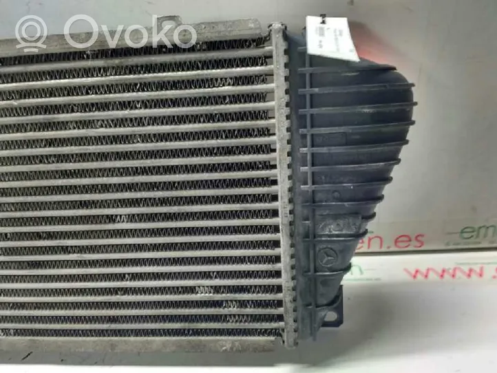 Mercedes-Benz Sprinter W901 W902 W903 W904 Radiatore intercooler 