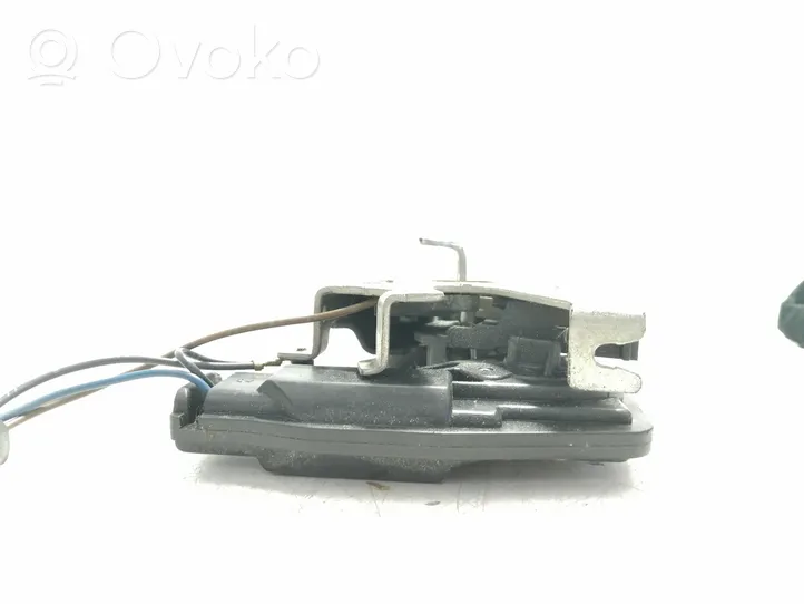 Chevrolet Epica Tailgate lock latch 