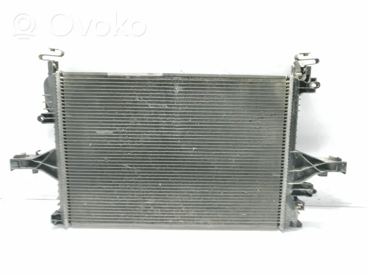 Volvo XC70 Radiateur de refroidissement 