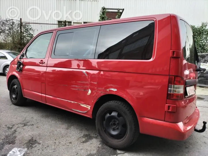 Volkswagen Transporter - Caravelle T5 Szyba drzwi tylnych 