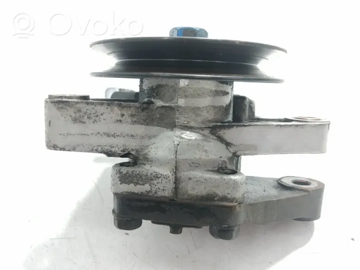 Hyundai Lantra II Power steering pump 