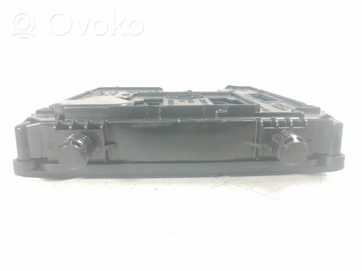 Renault Laguna III Module de fusibles 284B10049R