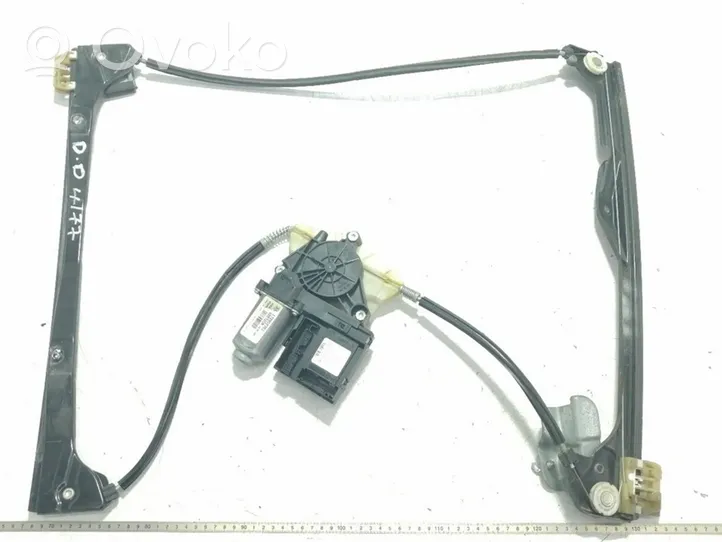 Volkswagen Touran I Front door electric window regulator 1T0959702