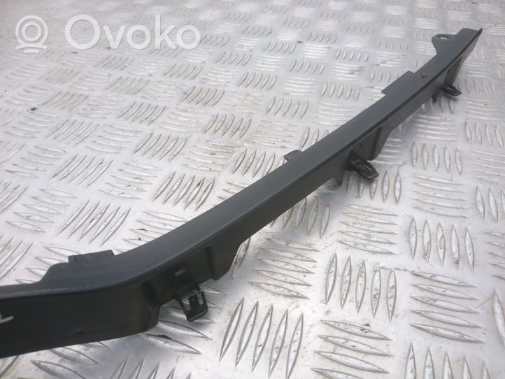 Toyota Corolla Verso AR10 Grille calandre supérieure de pare-chocs avant 