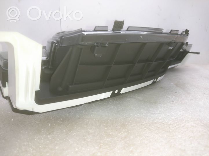 Toyota Verso Geschwindigkeitsmesser Cockpit 838000F070