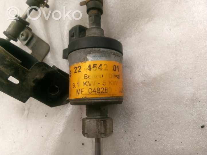 Toyota Avensis T250 Pompa del combustibile del riscaldamento ausiliario Webasto 22454201