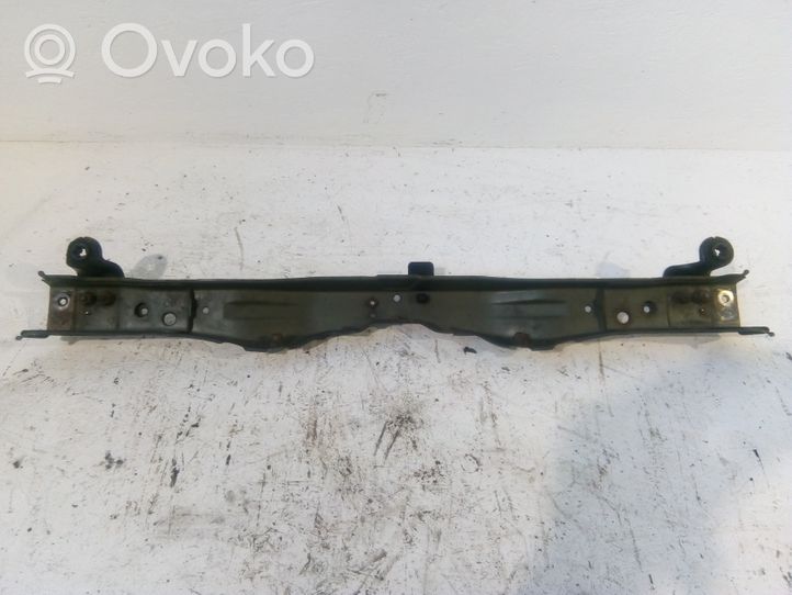 Toyota Avensis T250 Staffa del pannello di supporto del radiatore parte superiore 