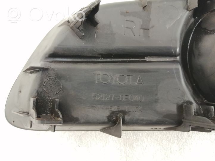 Toyota Corolla Verso AR10 Grille antibrouillard avant 