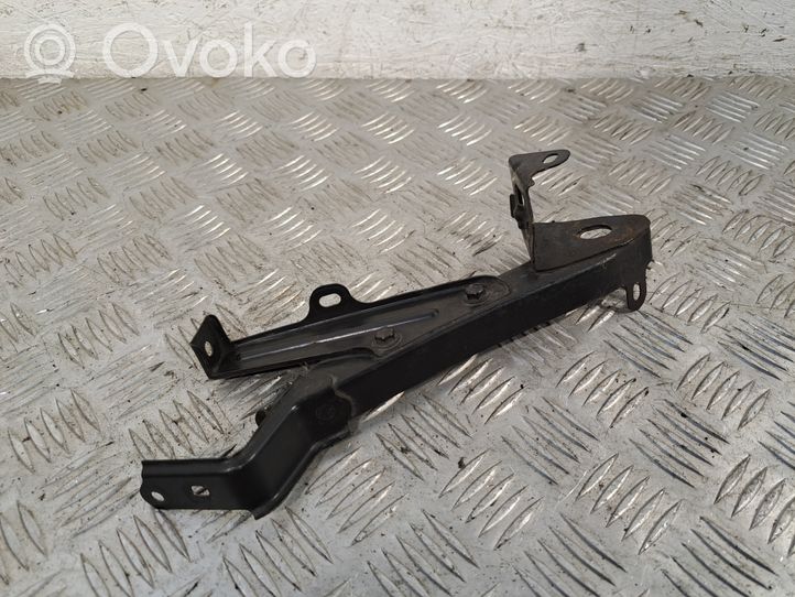 Toyota Corolla Verso AR10 Support, fixation radiateur 