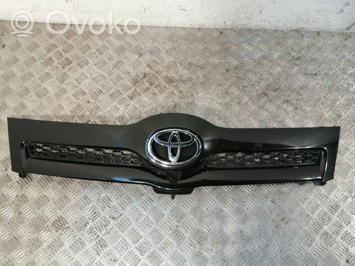 Toyota Corolla Verso AR10 Grille calandre supérieure de pare-chocs avant 