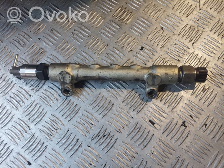 Toyota Corolla Verso AR10 Fuel main line pipe 