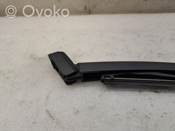 Toyota Avensis T250 Rear wiper blade arm 