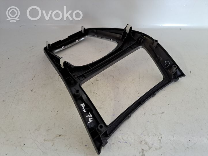 Toyota Avensis T250 Rivestimento in plastica cornice della leva del cambio 