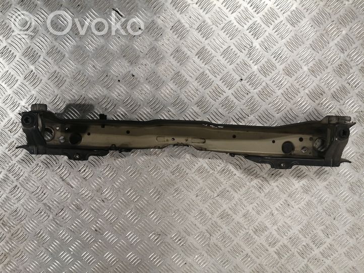 Toyota Corolla Verso AR10 Support de radiateur sur cadre face avant 