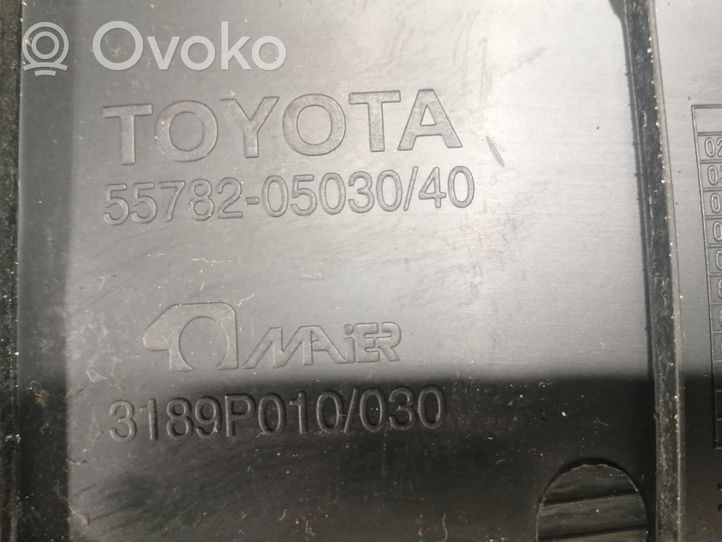 Toyota Avensis T250 Priekinio stiklo apdaila 