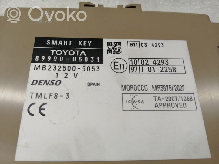 Toyota Avensis T270 Avaimettoman käytön ohjainlaite/moduuli 